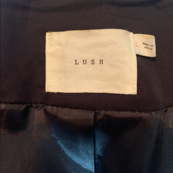 Lush Flowy Blazer - Picture 2 of 2